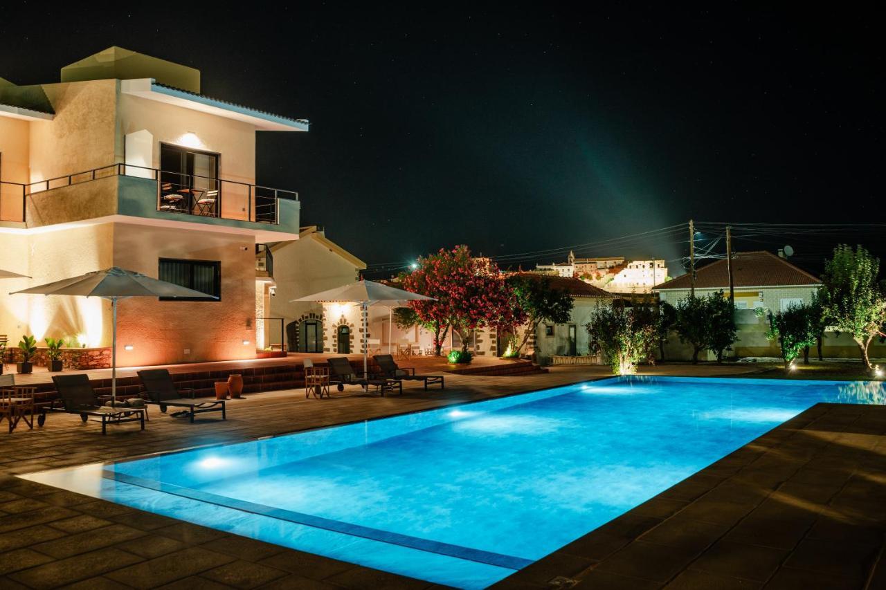 Villa Dos R'S Avis Esterno foto